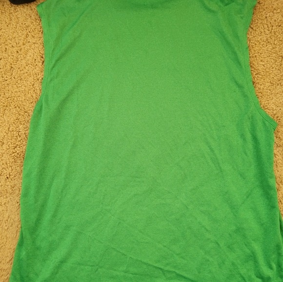 Green Workout Tee - Picture 3 of 4